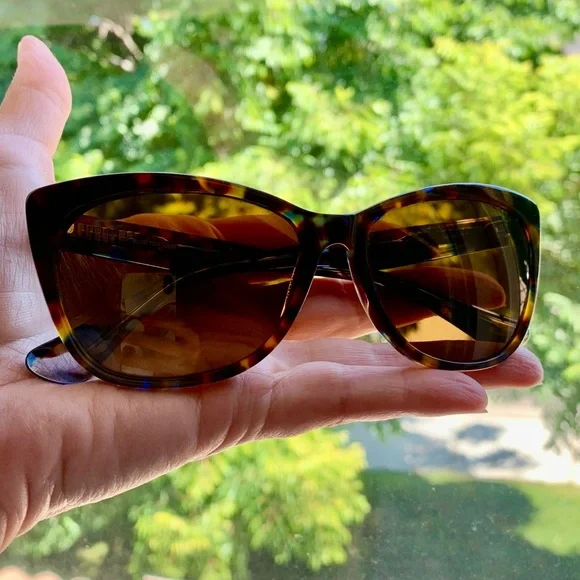 Karen Kane Blue Tortoiseshell Cat-Eye Sunglasses - Picture 15 of 17